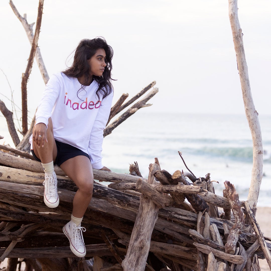 Notre sweat Emma, idéal pour les soirées d'été!
Derniers jours pour le commander et le recevoir début août.
Du 4 au 21 août, je serais en congés donc je ne pourrais pas réaliser les modèles à la demande.
#collectionete #confort #confortable #coolstyles #imadeyourclothes #passioncouture #moderesponsable #slowfashion #ecoresponsable #cotonbio #modedurable #unemodemeilleure #modeethique
#fashionrevolution #sustainablefashion #ecofashion #ethicalfashion #fashrev #sustainable #sustainableclothing #sustainablebrand
#marqueresponsable
#ecoclothing #ecofriendly #modeecologique #ethicalclothing #ethique