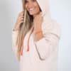 Sweat à capuche beige ALIYAH devant