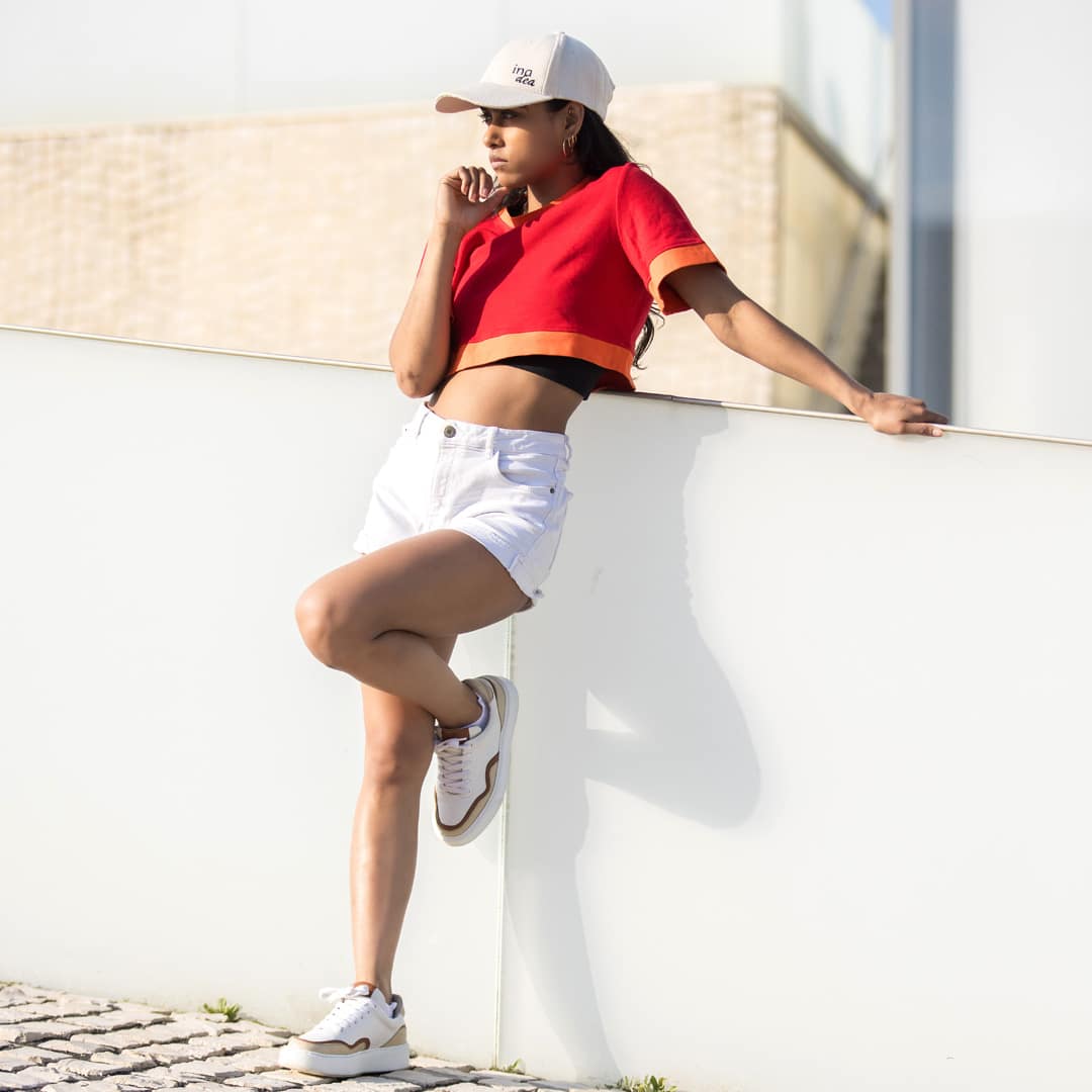 Quand le soleil arrive mais que ce n'est pas encore l'été... ☀️🤍
#collectionete #confort #confortable #coolstyles #empoweringwomen #madeinfrance #france #fabricationfrançaise #marquefrançaise #fabriqueenfrance
#alafrancaise #creationfrancaise #frenchbrand #frenchdesign #frenchmood #madeinfrancewithlove #produitdefrance #produitsmadeinfrance